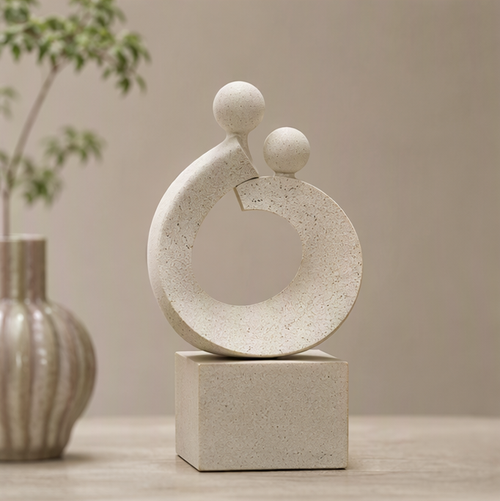 Circle Embrace Couple Sculpture | SIVAWNELL